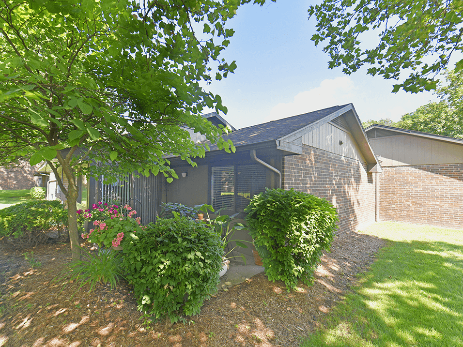 Springbrook Flats Apartments, 2352 Springbrook Pkwy SE, Grand Rapids